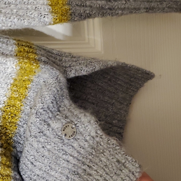 NWT Roxy Women's Winter River Sweater - Picture 7 of 9